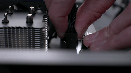 unplugging of the PCIe power cable