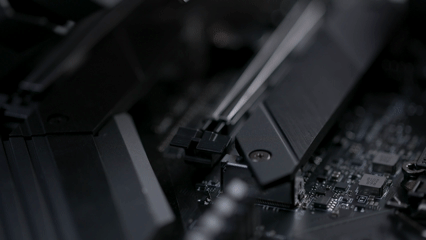 GPU into locking tab